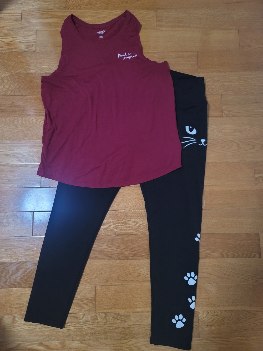 Old Navy Active Maroon Tank and Fashion Cat Leggings